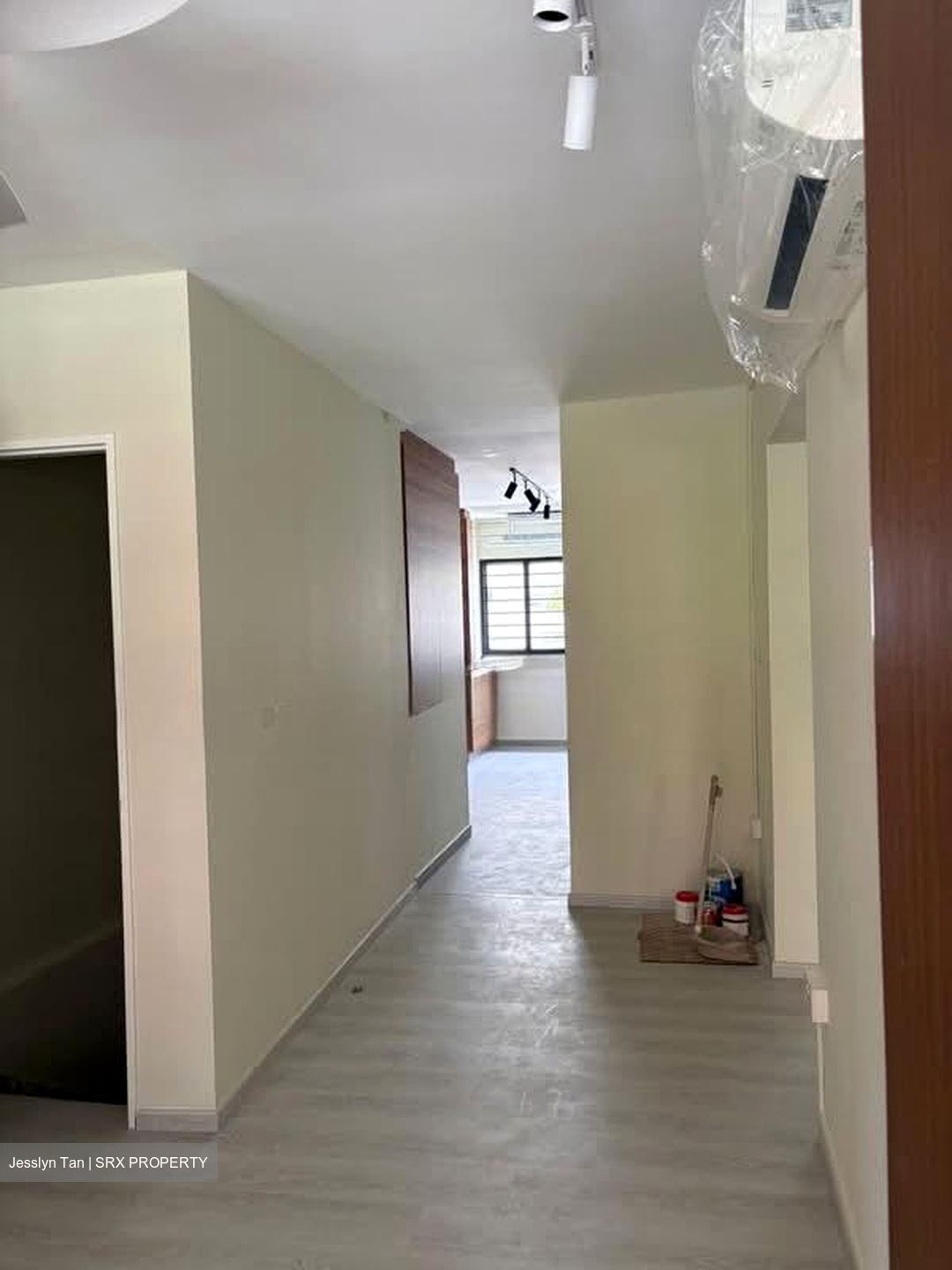Blk 844 Tampines Ville (Tampines), HDB 3 Rooms #561751441